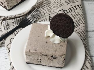 14、免烤快手的奥利奥芝士蛋糕,