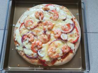 29、海鲜披萨10寸,满满的芝士，非常满足的口感