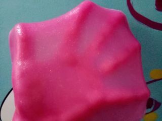 29、一天家双色凉皮➕肉夹馍????,将凉皮放入提前抹油的盘子中