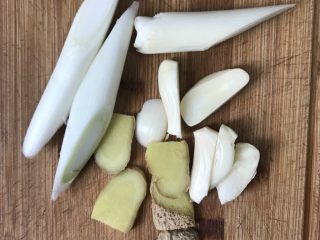 46、一天家双色凉皮➕肉夹馍????,葱姜蒜