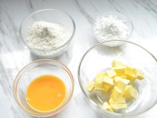 1、黄油曲奇,准备材料