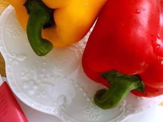 1、披萨,准备食材