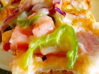 9、培根蔬菜披萨,超级香的，面饼酥脆，口感极佳