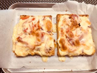 9、吐司披萨,完成