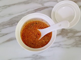 12、油泼辣子,浇完油的辣椒面