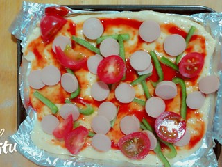 9、红薯番茄芝士披萨,放小西红柿