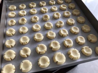 13、玛格丽特饼干（原味）,压完了，可爱吗？