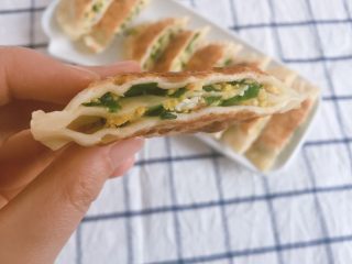 15、饺皮双层饼,双层馅