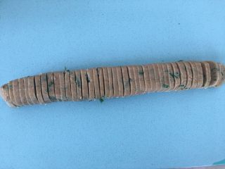 11、全麦香葱饼干,冻硬后切开。