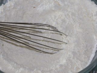 3、椰香奶酥,混合均匀