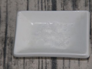 3、黄油原味曲奇,盐1.5 g