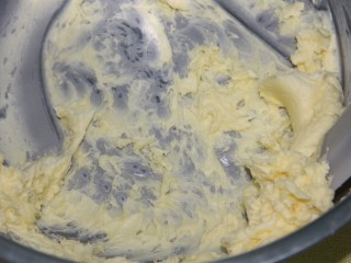 10、黄油原味曲奇,打发,如图状态