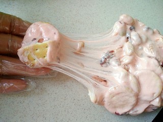 13、草莓味雪花酥,看一下还是拉丝的效果