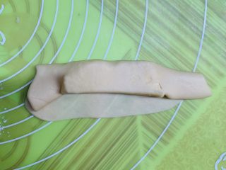 37、芝心土豆泥素菜披萨,卷起来。