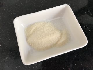 10、奥利奥蔓越莓奶酪蛋糕（免烤箱）,吉利丁粉约一汤匙