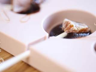 9、12m+话梅棒棒糖(宝宝辅食),放上纸棒~