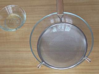 14、超详细马卡龙教程,上面放个面粉筛；