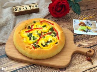 19、奥尔良卷边披萨,出炉啦！