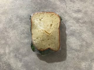 16、纸盒三明治,尽量包的紧一点