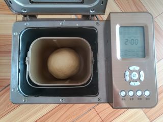 4、黄豆粗粮迷你汉堡,面团发酵结束，大概是之前2倍的大小