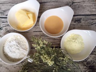 1、炼乳小饼干（适合新手）,准确秤量好原材料
