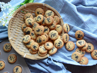 13、芝麻薄脆饼,展示图。