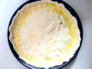 23、~创意披萨☺,面皮边缘用全蛋夜涂抹。醒20分钟。