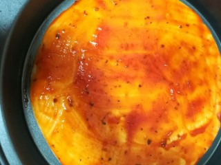 11、绿油油的披萨,好吃不腻,刷好的面饼