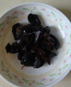 3、培根时蔬披萨 ,黑橄榄去核切碎