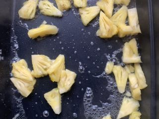 16、菠萝披萨,炒