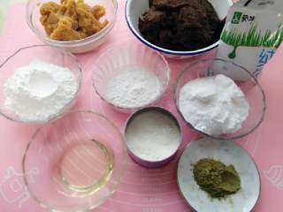 1、冰皮月饼#中秋食饼记#,所有材料