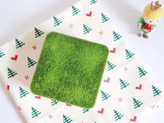 25、抹茶提拉米苏,吃之前撒上抹茶粉，就完成了