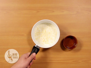 28、基础滴落蛋糕，可以做出无限种高大上的造型,29、然后静置2分钟后