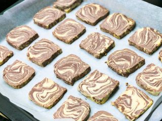 6、大理石曲奇,正好是一盘