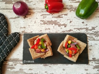 13、时蔬吐司盏――美味健康餐,摆盘。