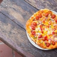 6、培根披萨,出炉了，整个世界弥漫着浓浓的芝士番茄酱的味道。让你的轻松跨入意大利菜的门槛