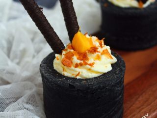 22、奶油黑杯子,