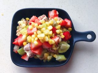 11、缤纷水果油条沙拉,这样就已经好看又好吃了……