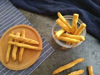 12、自制磨牙棒,成品，硬硬的还挺好吃的