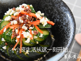 12、2分钟学会这道网红菜——蓑衣黄瓜,美好的一天又开始啦~