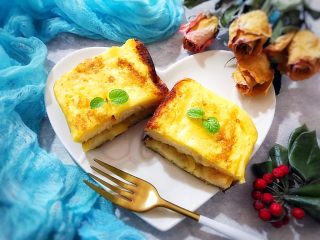 17、完胜金拱门之简易吐司苹果派,完胜金拱门的苹果派哦o((*^▽^*))o