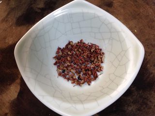 3、香菇菌子油,花椒