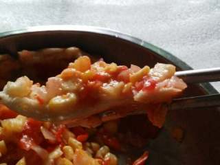 7、菠萝披萨,最后切片就可以吃了????