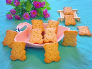 14、小熊饼干,成品图。