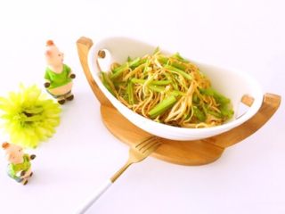 19、凉拌香芹干豆腐………凉拌菜夏季伴侣,美味、爽口、简单、易做????