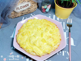 15、菠萝披萨,诱人的披萨上桌了！