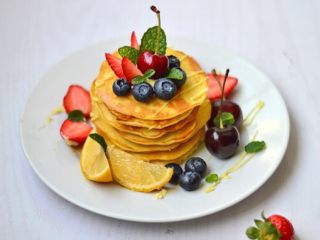 15、香甜鲜果松饼,摆上水果即可