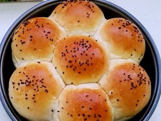 14、无油花生酱面包,成品。