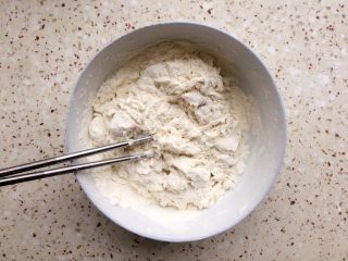 2、北方正宗老面画卷,扮成棉絮状；