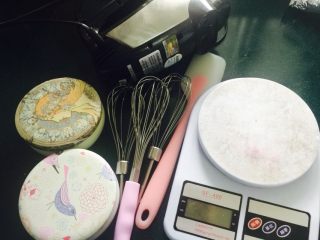 1、懒人冰淇淋,工具准备好